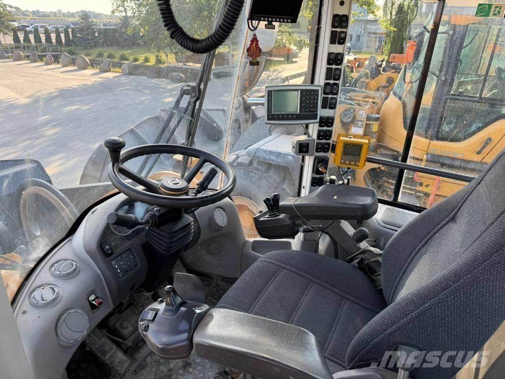 Volvo L 220 H Utovarivači na kotačima