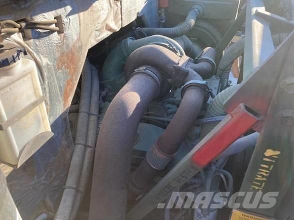 Oshkosh M1070 Traktorske jedinice