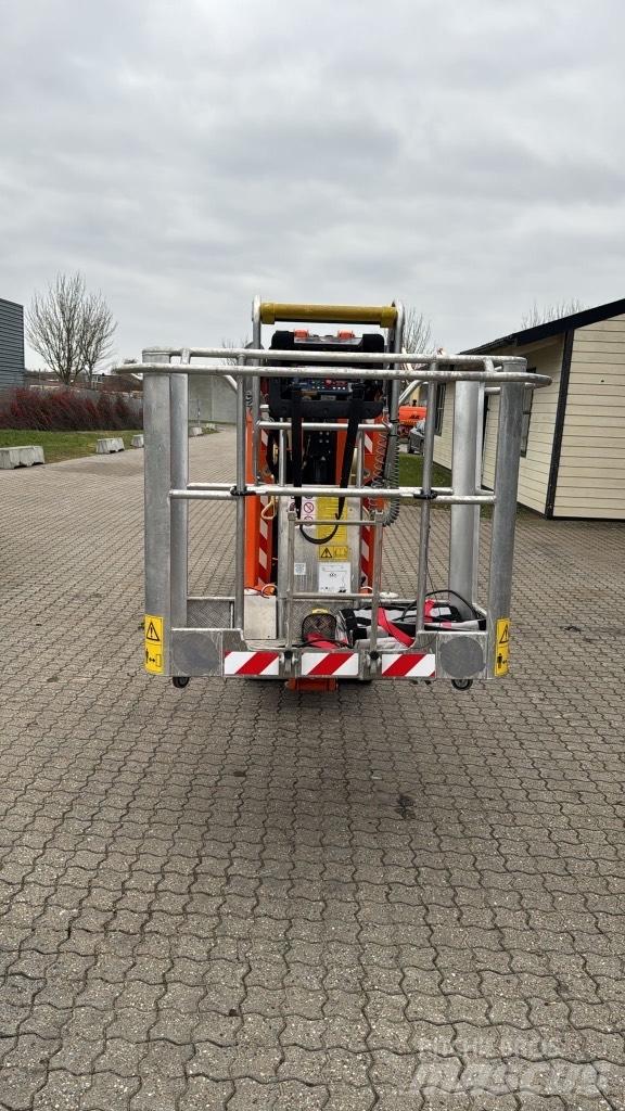 JLG X 20 J Plus Zglobne podizne platforme