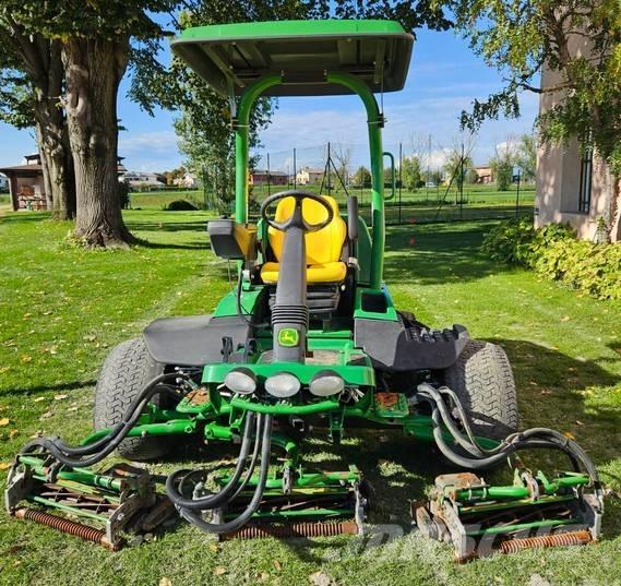 John Deere 7500 A Kosilice za otvoren prostor