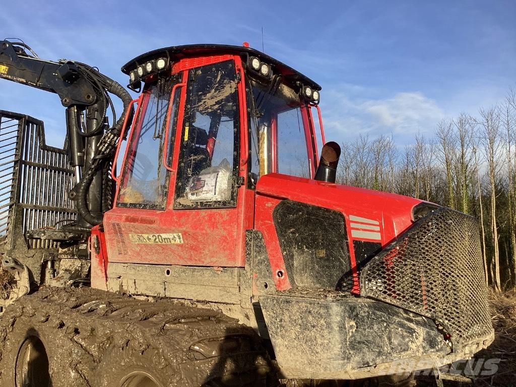 Komatsu 845 Forvarderi