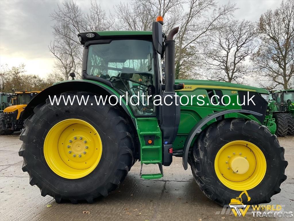 John Deere 6R 215 Traktori