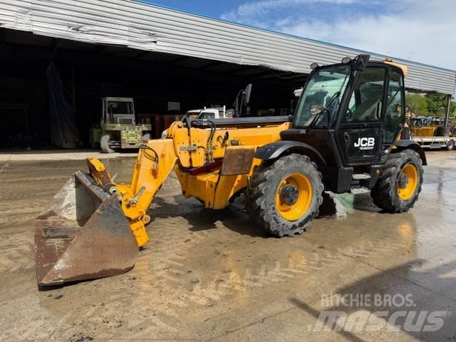JCB 540-140 Teleskopski viličari