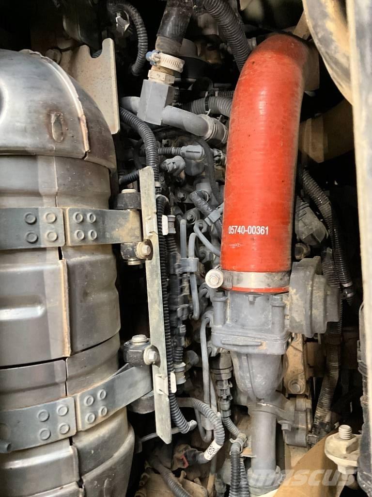 Takeuchi TB 2150 R Bageri gusjeničari