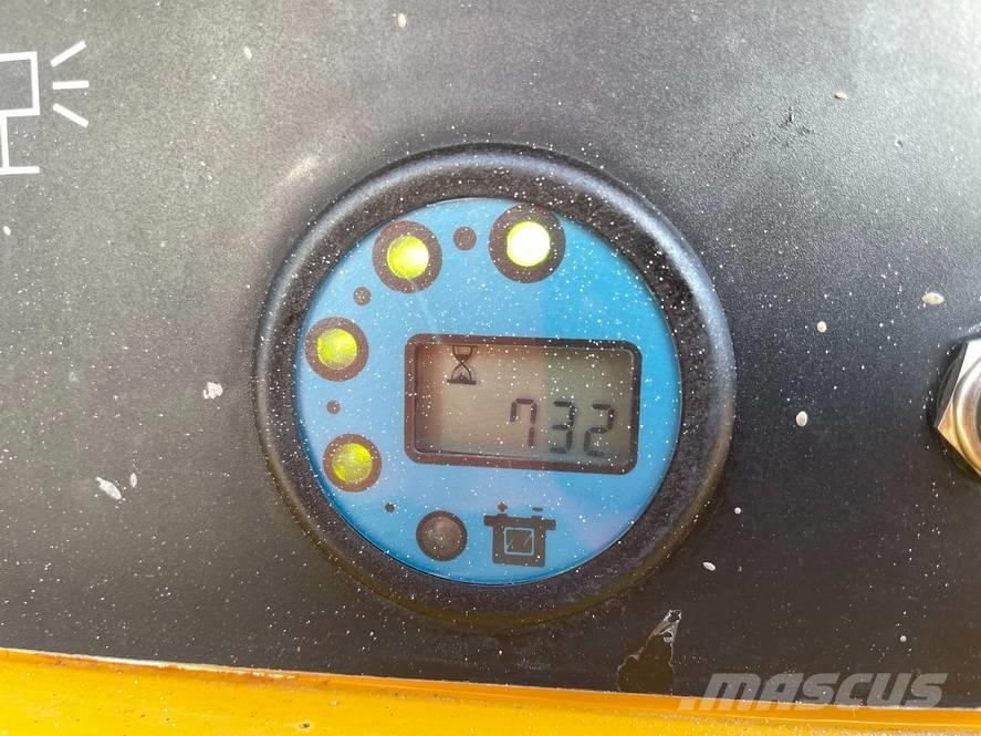 Haulotte Compact 10 Škaraste platforme