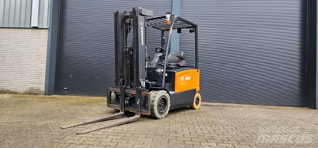 Doosan B 25 X-7 Električni viličari