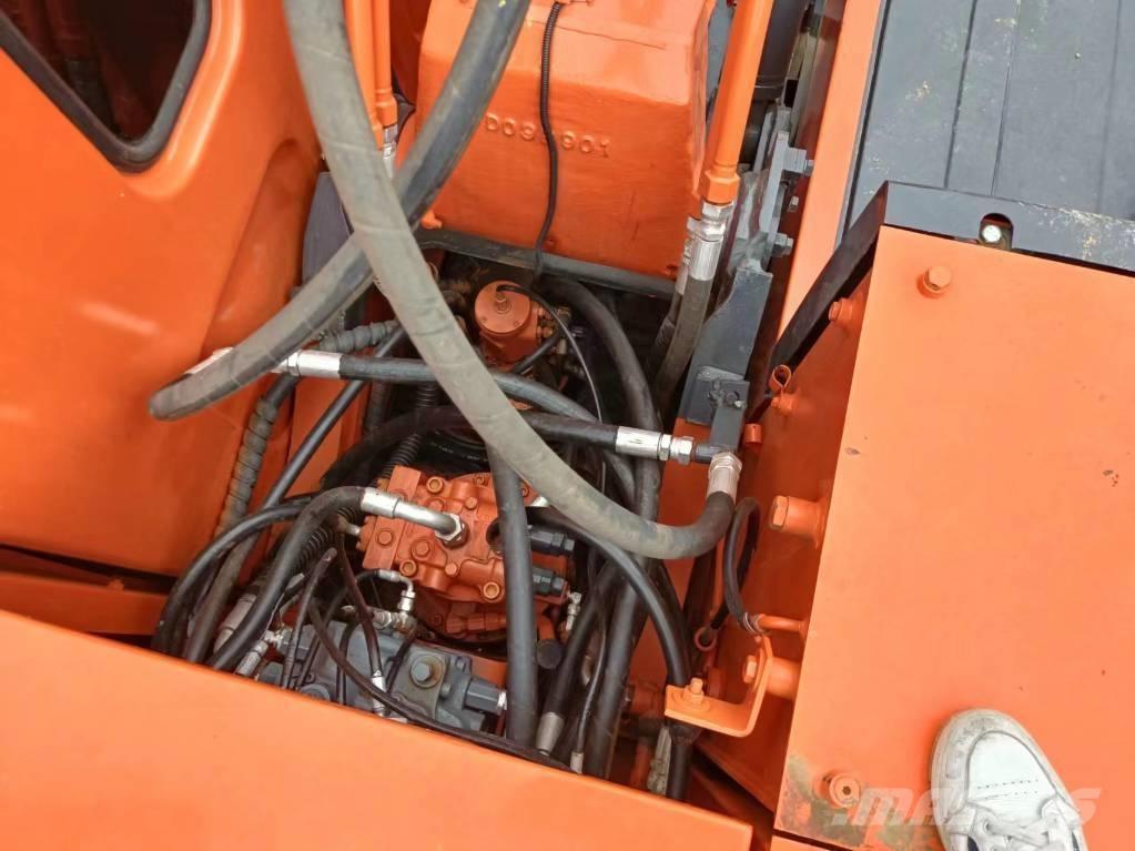 Doosan 150 W Bageri na kotačima