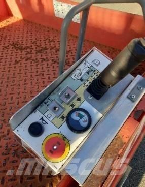 SkyJack SJ III 4626 Škaraste platforme