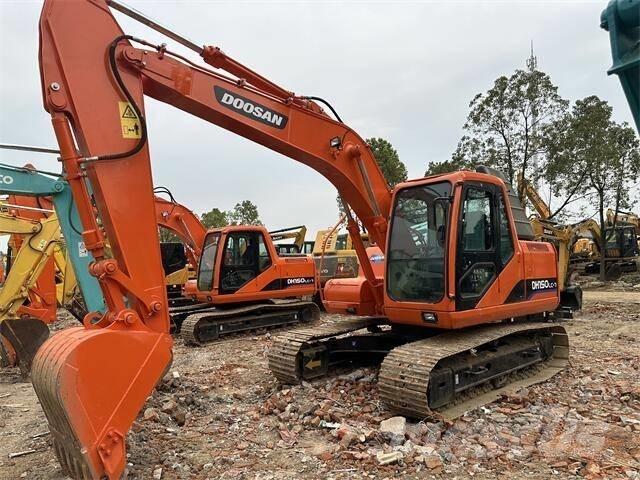 Doosan DH150 Bageri gusjeničari