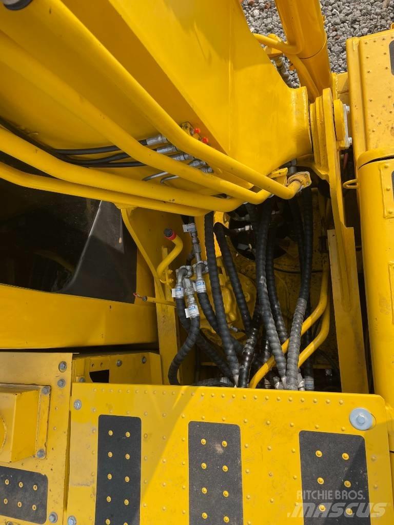 Komatsu PC 200-8 Bageri gusjeničari