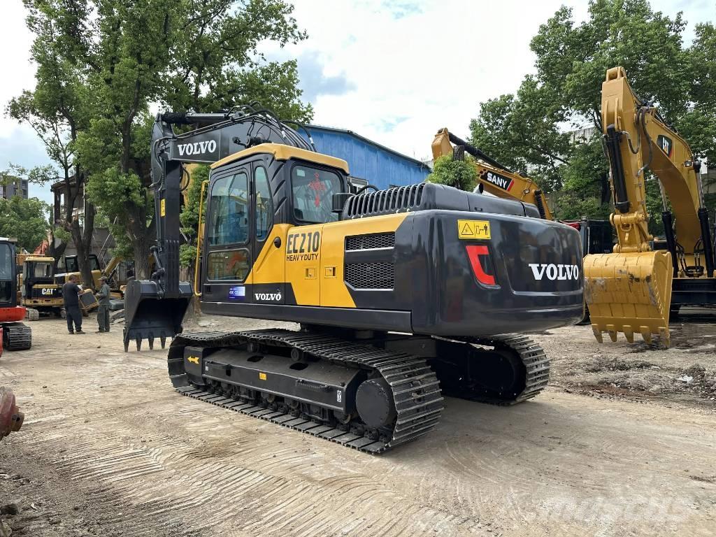 Volvo EC210D Bageri gusjeničari