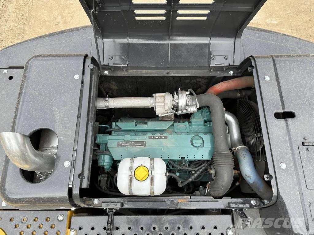 Volvo EC210D Bageri gusjeničari