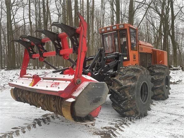 Barko 930B Šumarski malčeri