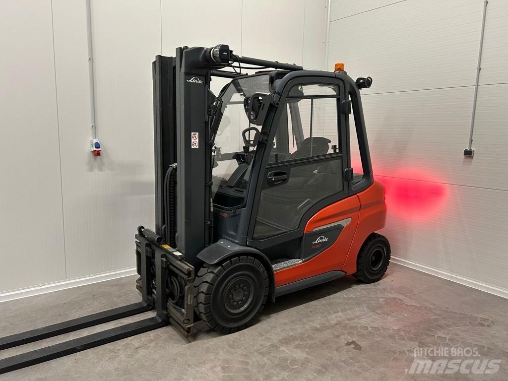 Linde H30D/1202 Dizelski viličari
