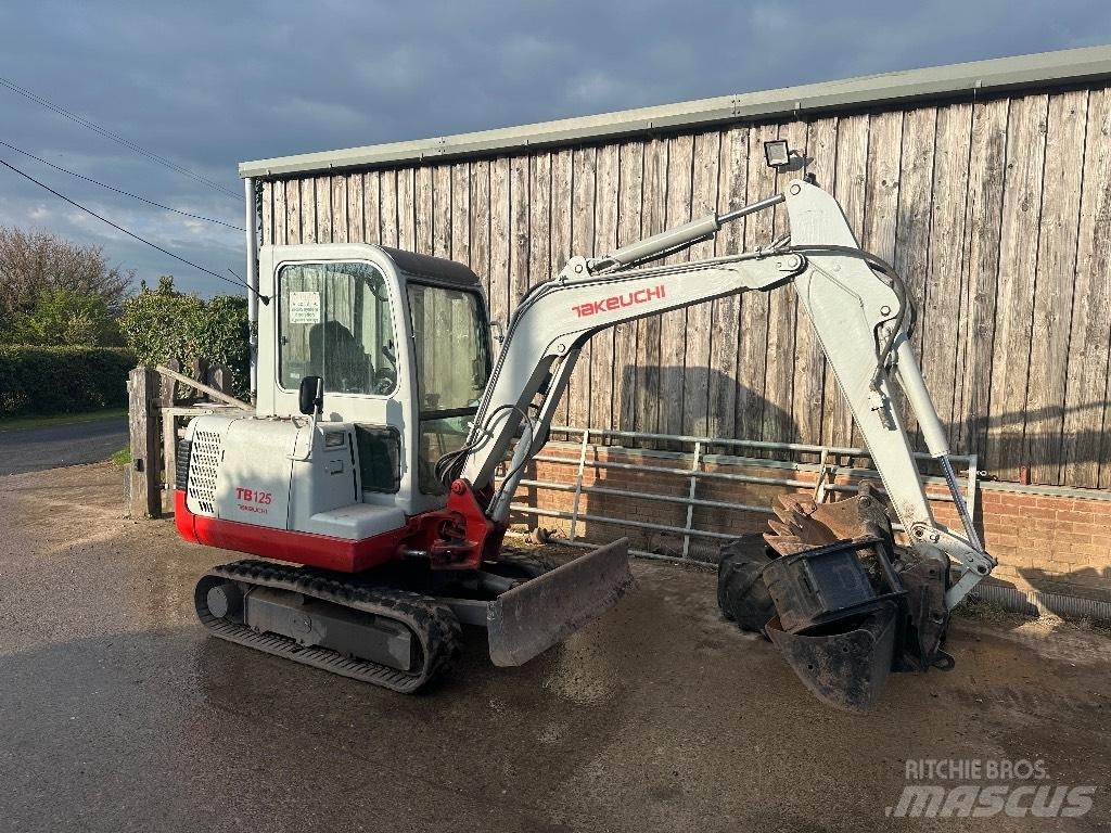 Takeuchi TB 125 Mini bageri <7t