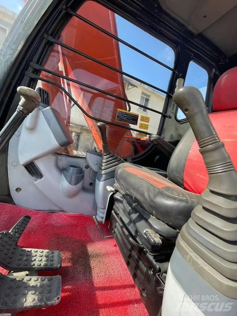 Hitachi ZX 120 Bageri gusjeničari