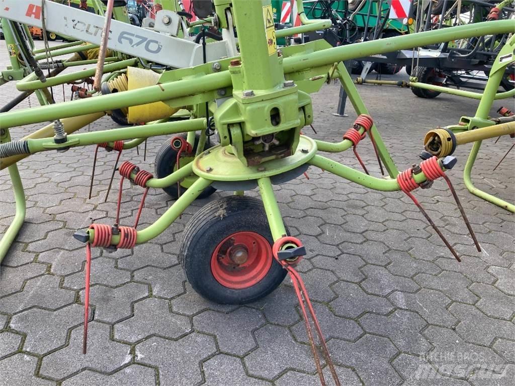 CLAAS Volto 670 Okretači i sakupljači sijena