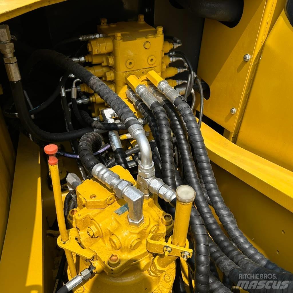 Komatsu 160 Bageri gusjeničari