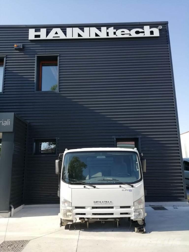 Isuzu NPR 85 "M - P - Q" Kabine i unutrašnjost