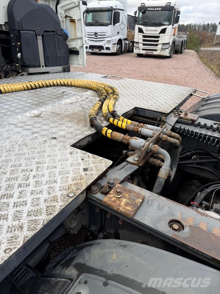 Volvo FH13 6x2 Traktorske jedinice