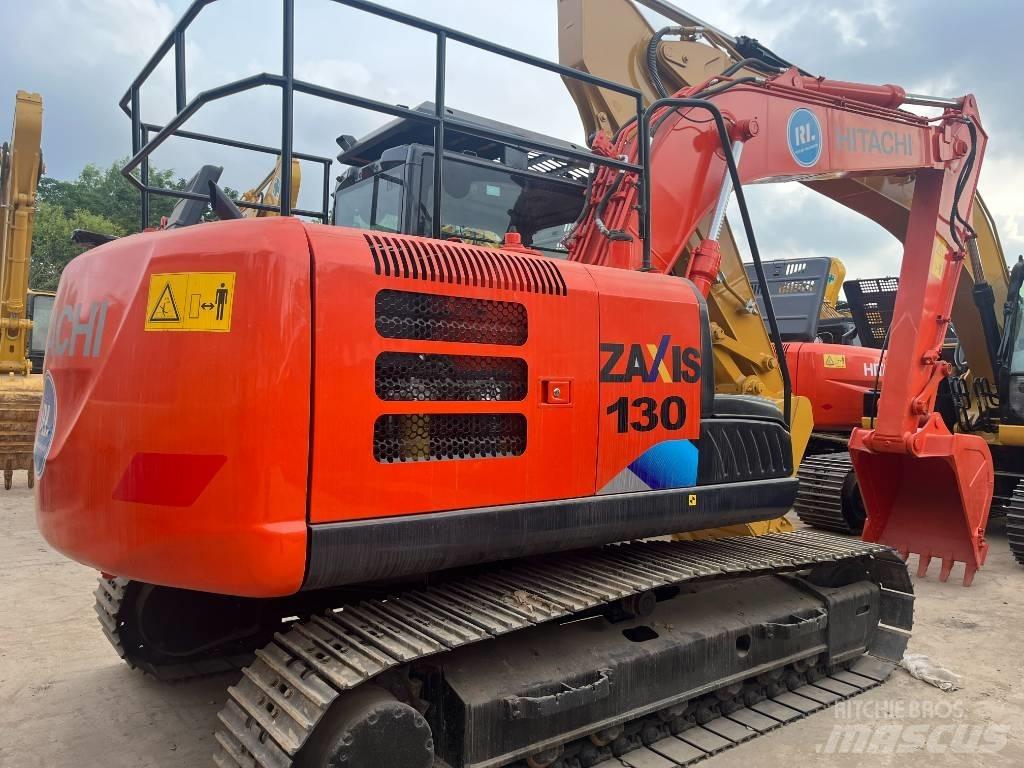Hitachi ZX 130 Bageri gusjeničari