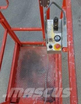 SkyJack SJ 12 Škaraste platforme