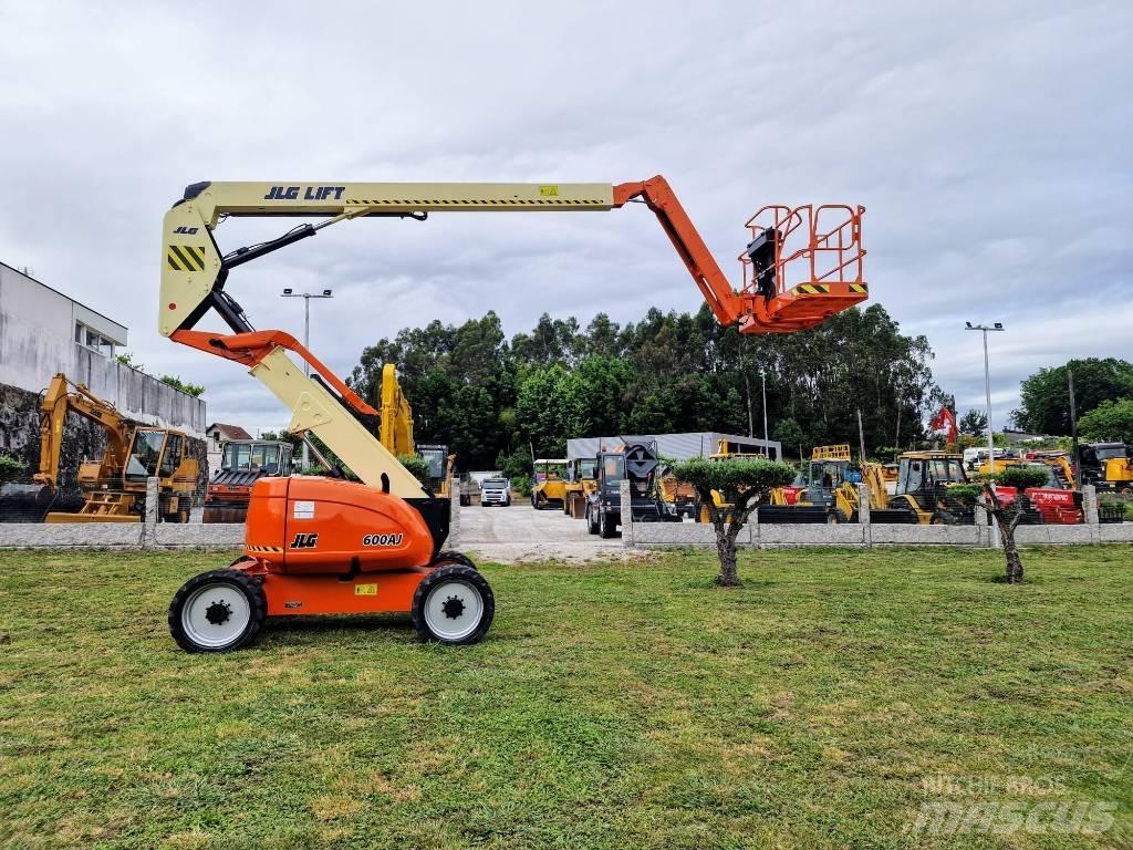 JLG 600 AJ Zglobne podizne platforme