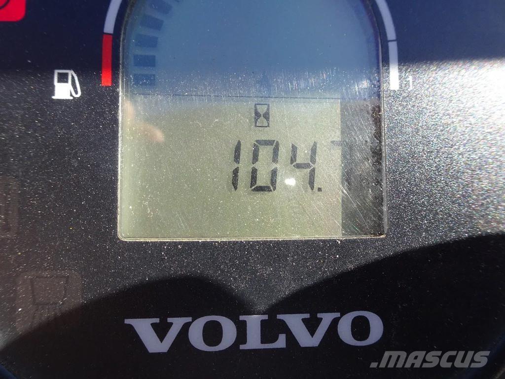 Volvo DD25P Valjci sa dvojnim bubnjem