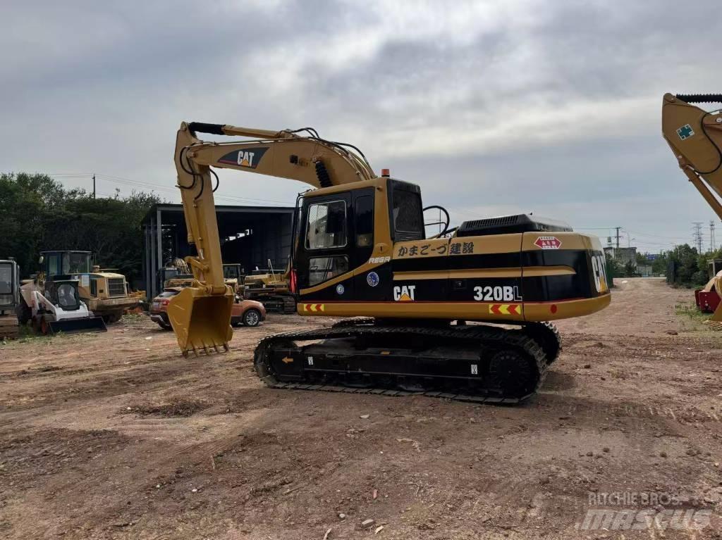 CAT 320 B L Bageri gusjeničari