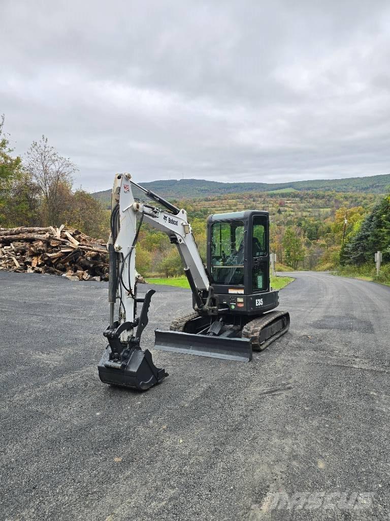 Bobcat E 35 Mini bageri <7t