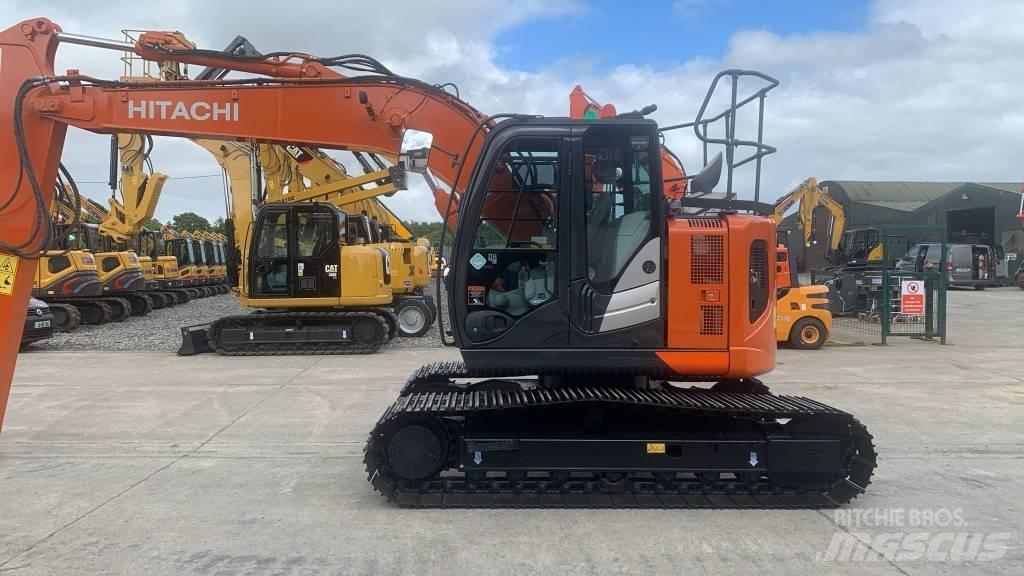 Hitachi ZX 135 US-6 Bageri gusjeničari