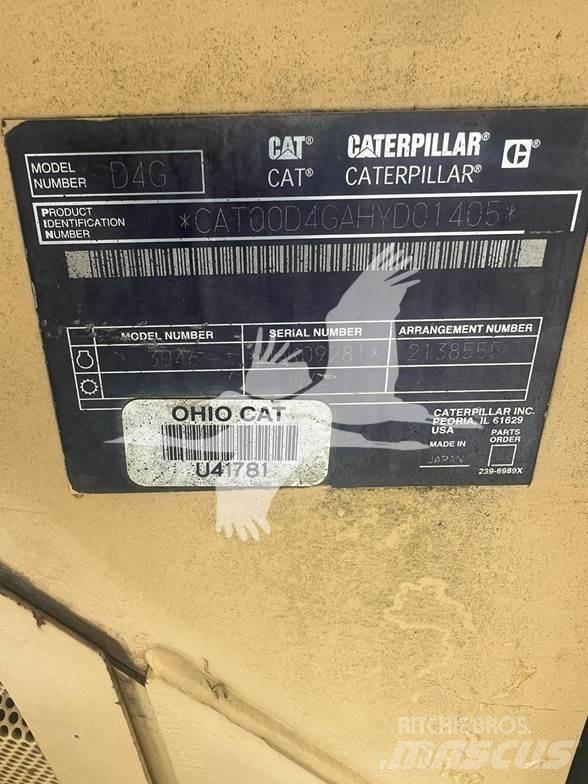 CAT D4G XL Buldožeri gusjeničari