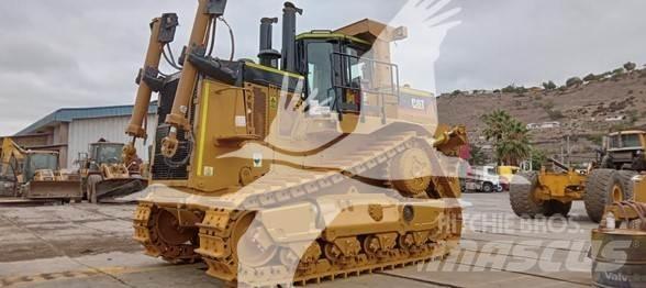 CAT D8T Buldožeri gusjeničari