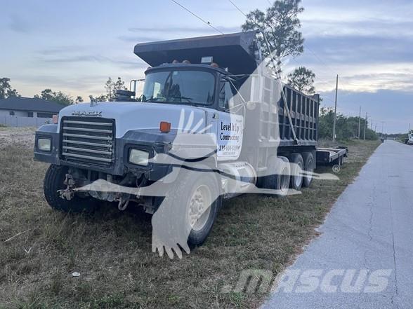 Mack RD688S Kiper kamioni