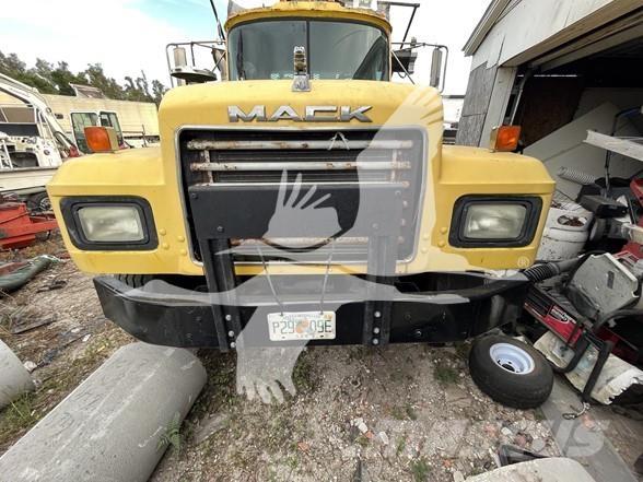 Mack RD688S Kamioni za otpad