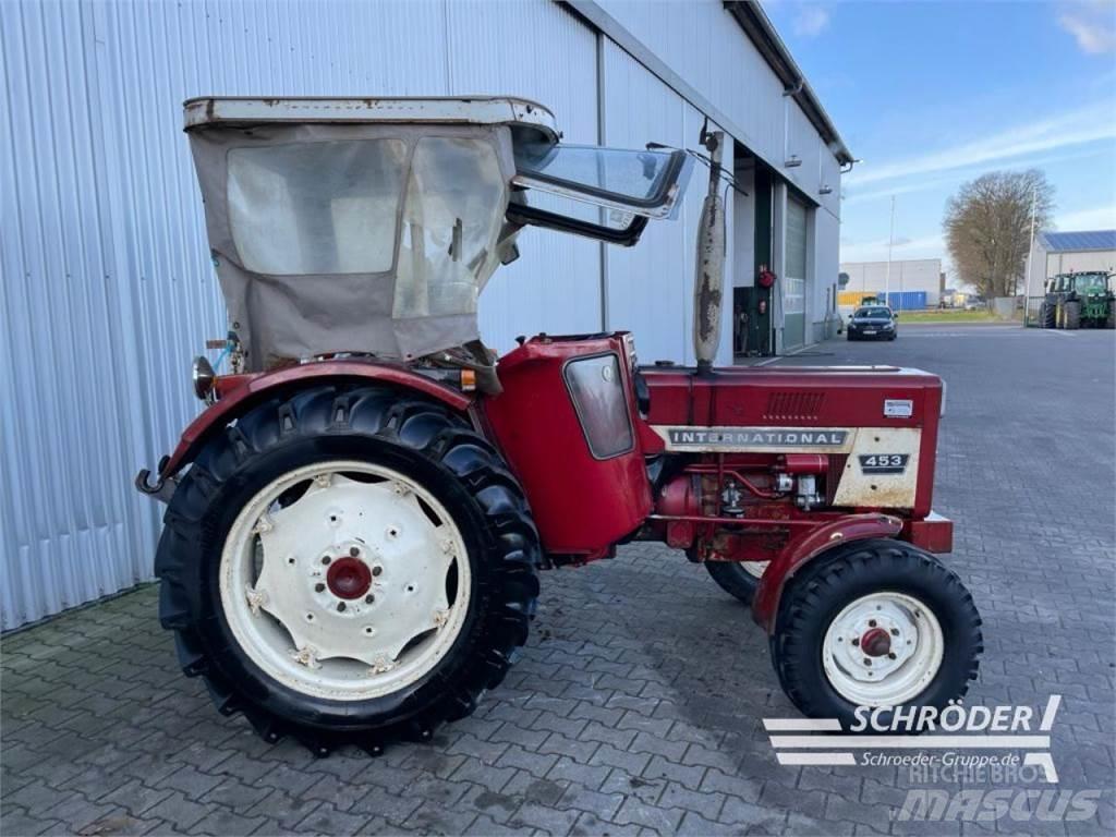 Case IH 453 Traktori