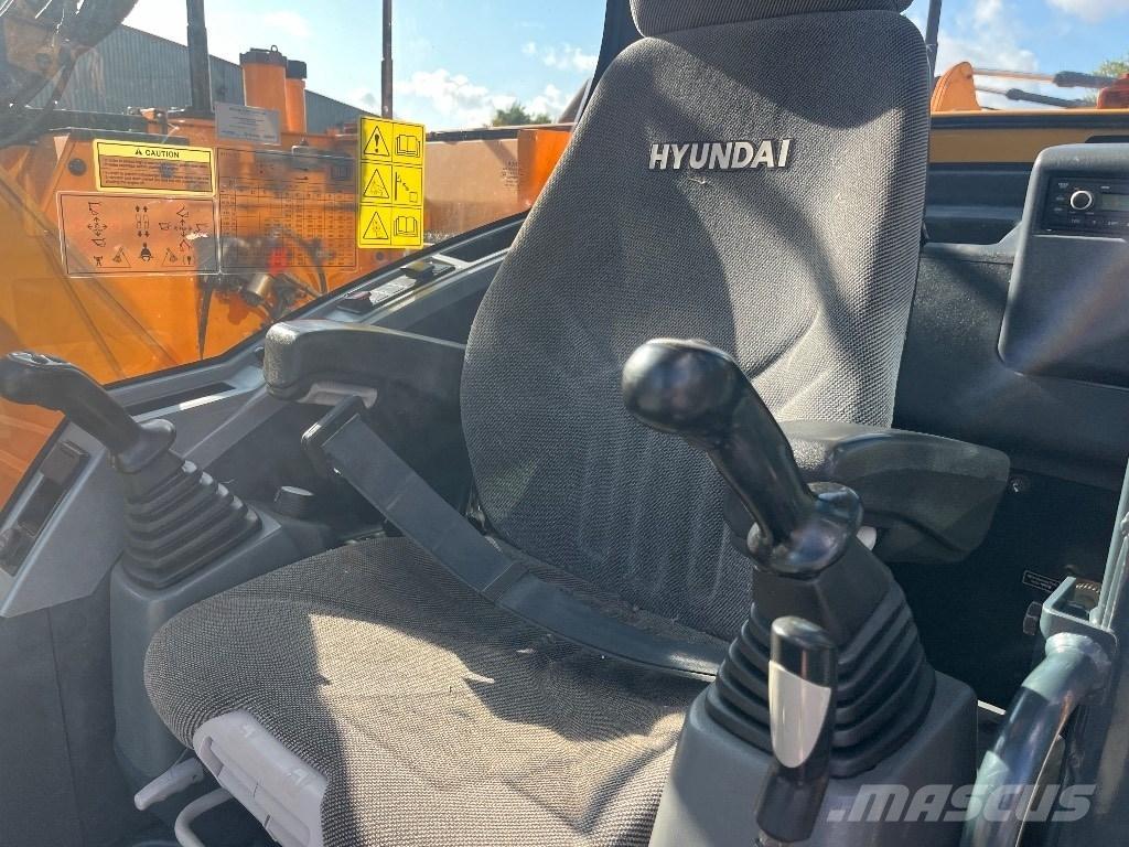 Hyundai HX130LCR Bageri gusjeničari
