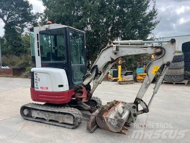 Takeuchi TB 23 R Mini bageri <7t