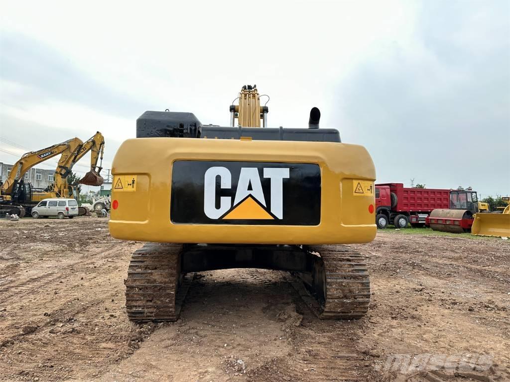 CAT 330 D L Bageri gusjeničari