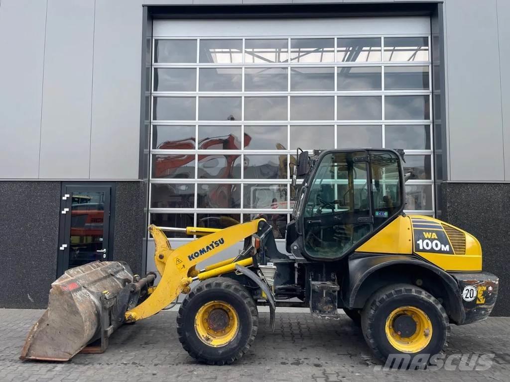 Komatsu WA100 Utovarivači na kotačima