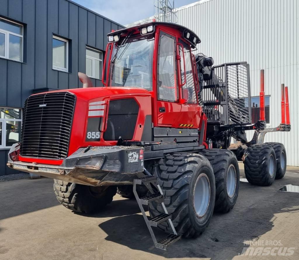 Komatsu 855 Forvarderi