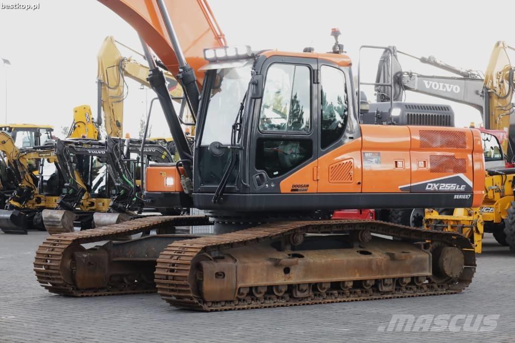Doosan DX 255 LC-7 Bageri gusjeničari