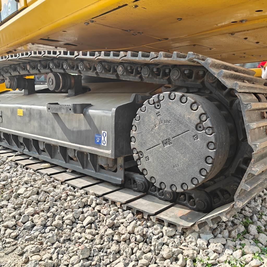 Komatsu 350LC-8 Bageri gusjeničari