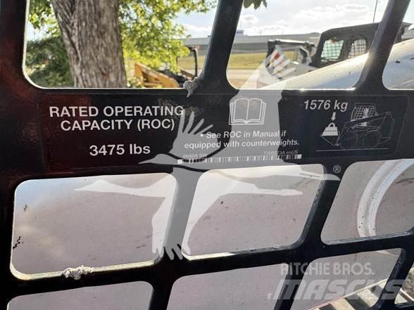 Bobcat T770 Skid steer mini utovarivači