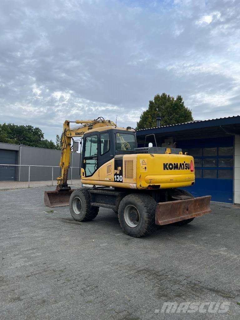 Komatsu PW 130-7K Bageri na kotačima