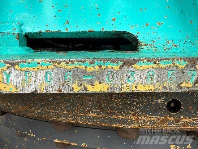Kobelco SK 225 SR Bageri gusjeničari