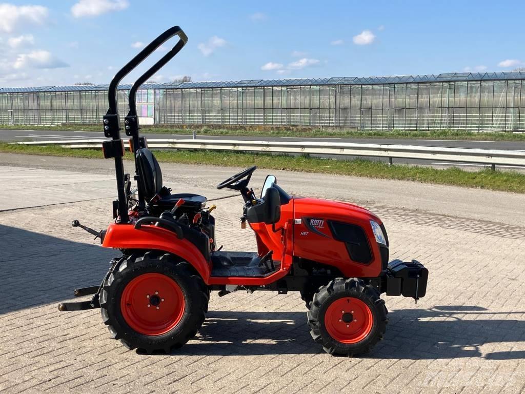 Kioti CS 2520 HST Traktori
