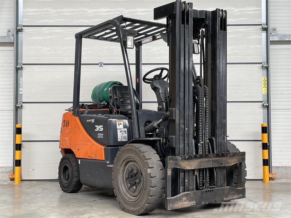 Doosan G35C-5 Plinski viličari