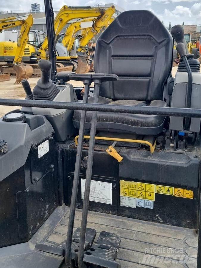 CAT 301.5 Mini bageri <7t