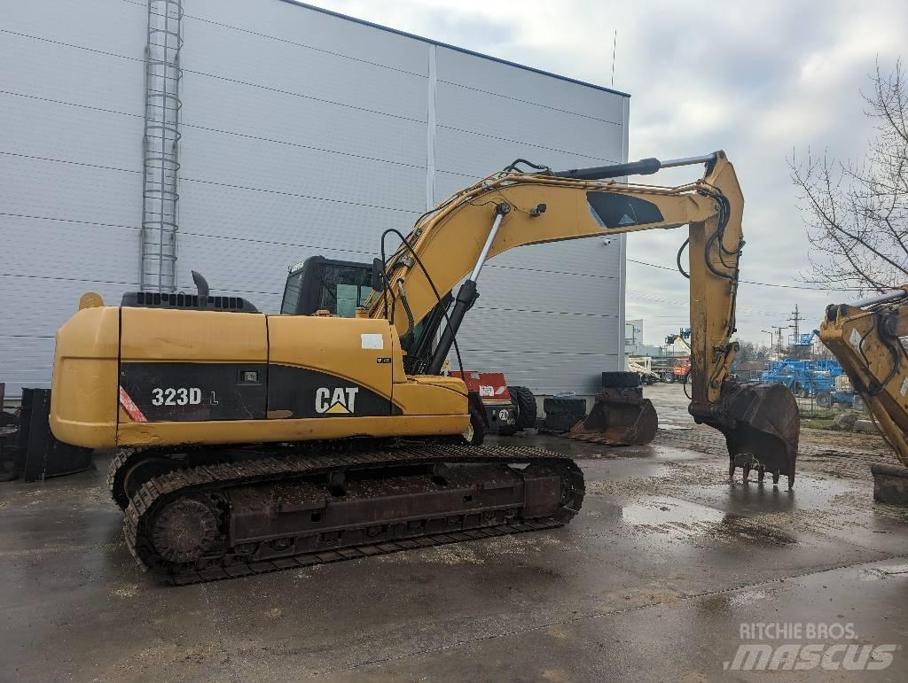 CAT 323 D Bageri gusjeničari